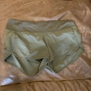 Lululemon Speed Up Shorts
